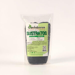 Carbón Activado para Plantas – Antiséptico Natural y Mejorador del Suelo