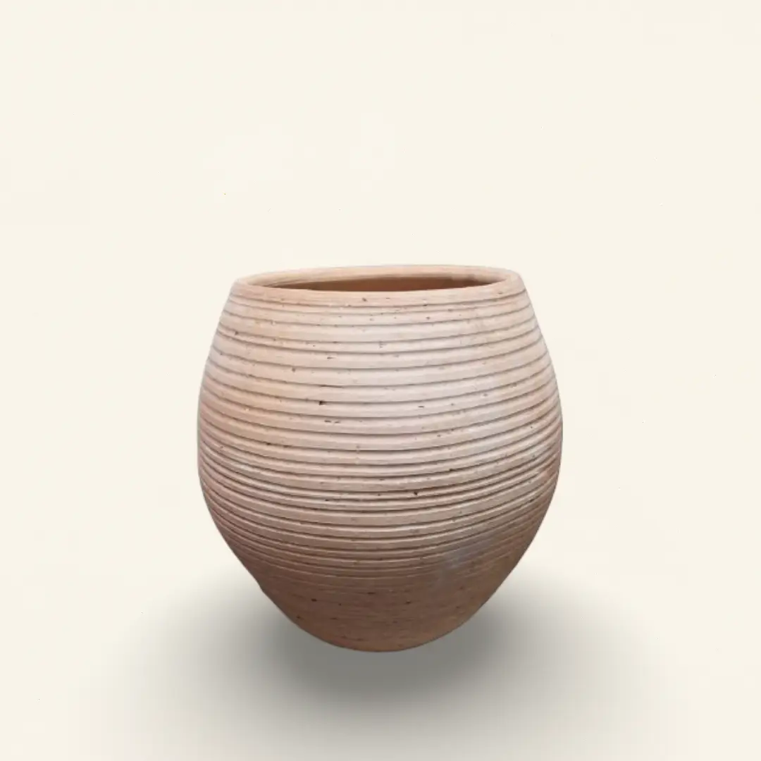 Maceta Beige Estriada Redonda – Estilo Natural